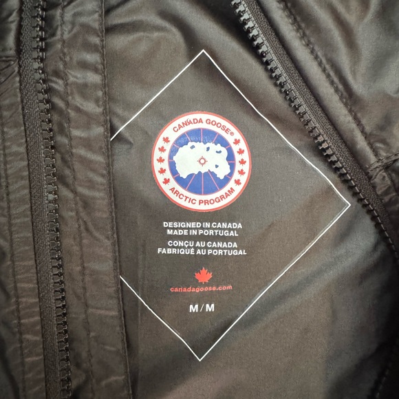 Canada goose lightweight jacket - Picture 3 of 6